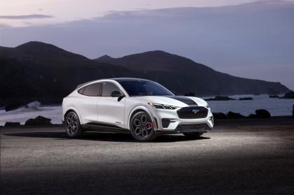 H Ford παρουσιάζει την έκδοση California Special στην Mustang Mach-E